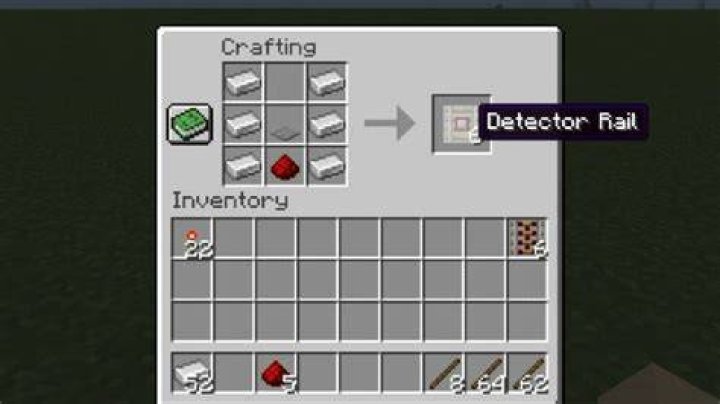 Does Detector Rail activate when an empty minecart passes over it?